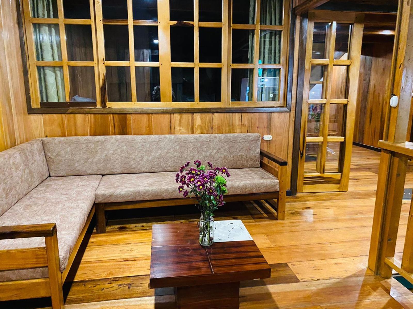 Guayabo Hostal מינדו מראה חיצוני תמונה