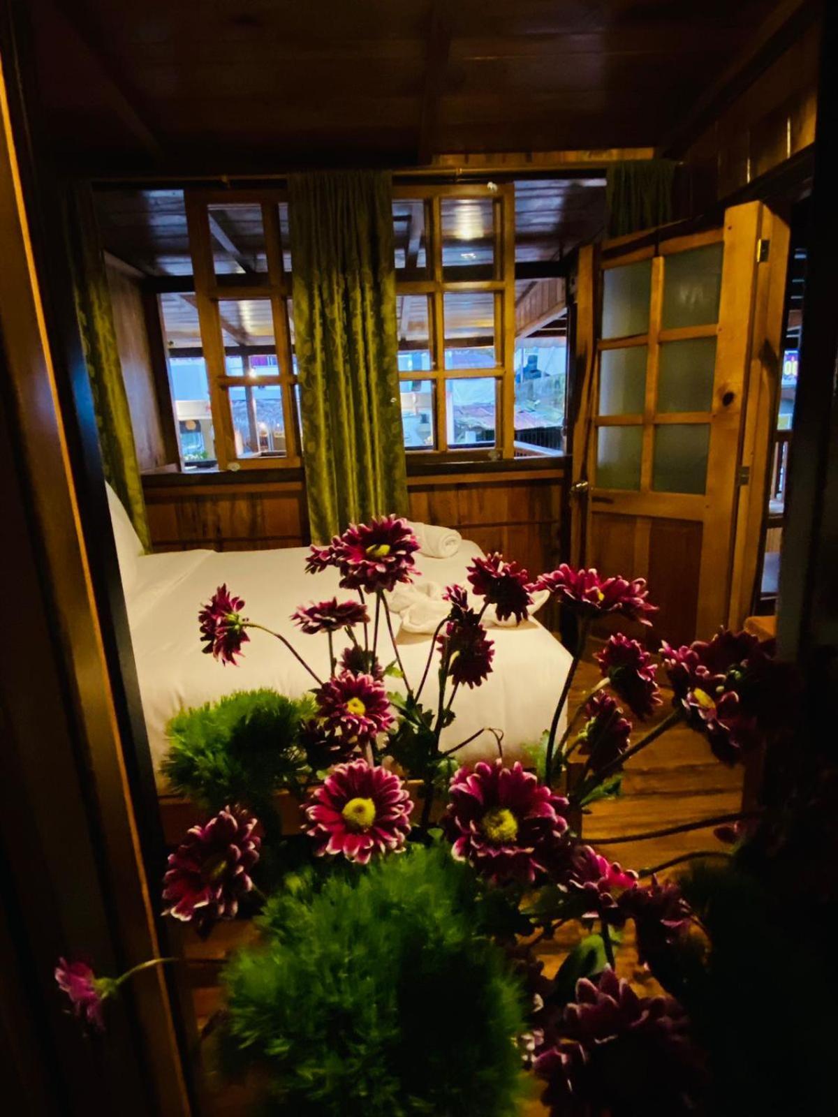 Guayabo Hostal מינדו מראה חיצוני תמונה